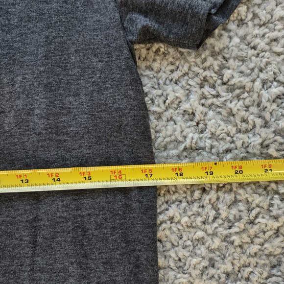 Star Wars Shirt Womens Small Baby Yoda Christmas - Picture 7 of 9